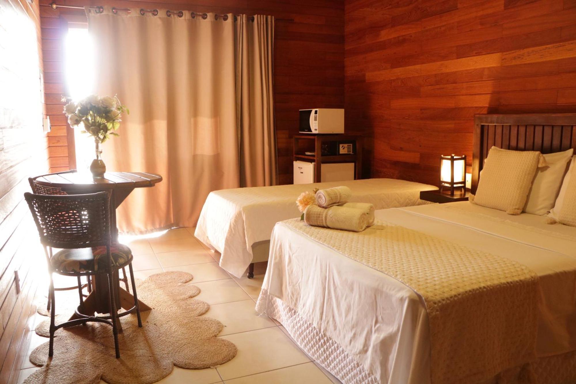 Pousada Gauleses Praia do Rosa Ngoại thất bức ảnh